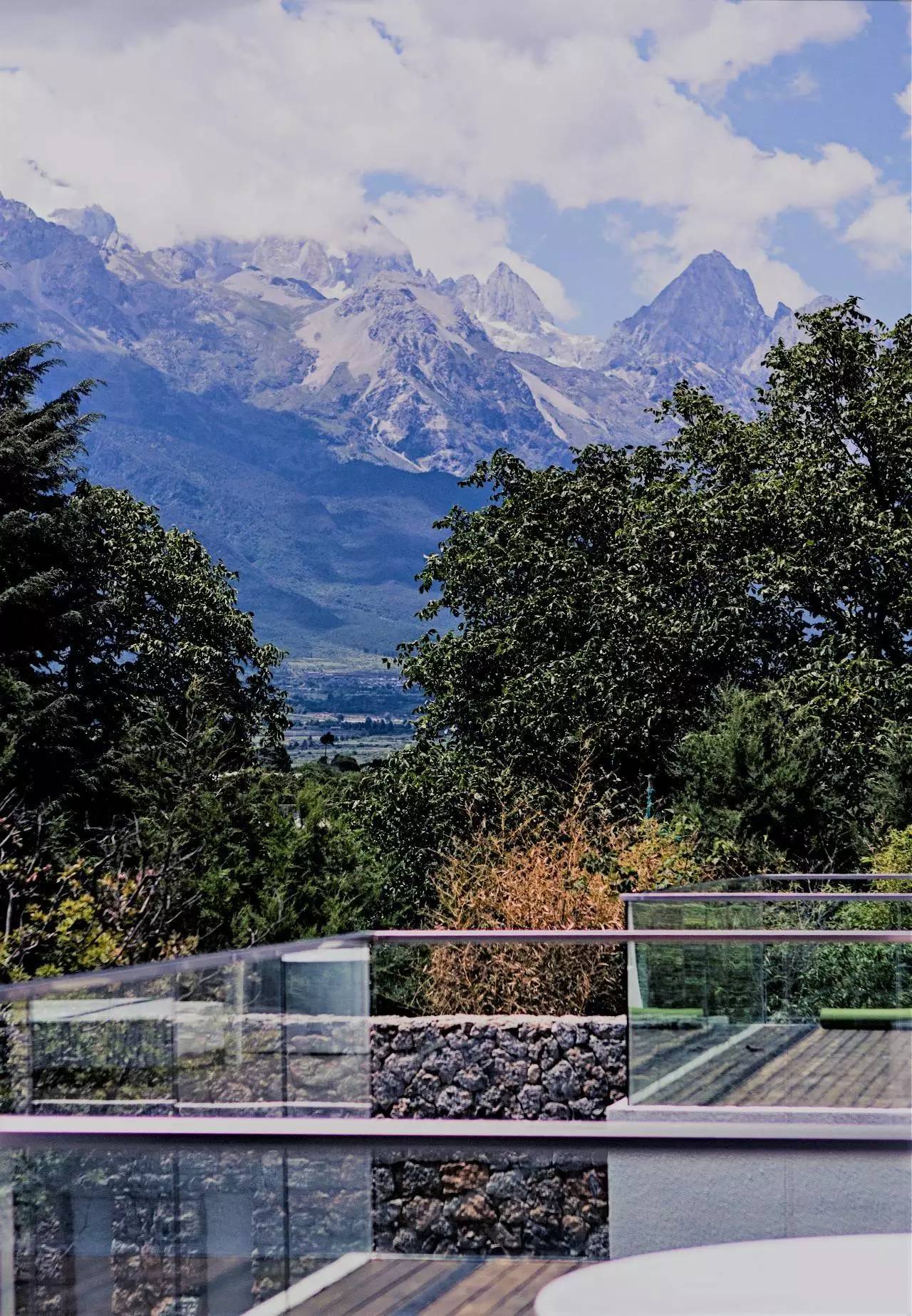 雪山莊園，只是天堂下降了一點點