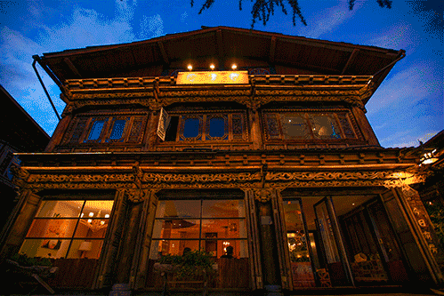 天空之城南杉藝術(shù)酒店，在月光之城尋找探索