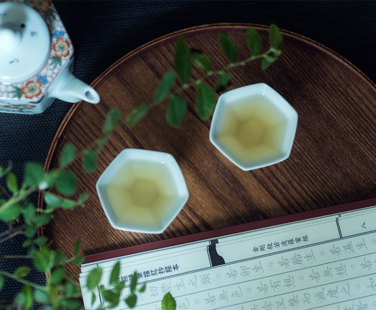 茶具·點(diǎn)一杯陽(yáng)光茶品味生活