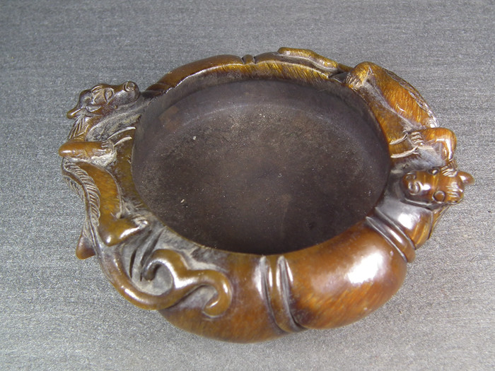 清代老角質浮雕雙螭龍大水盂