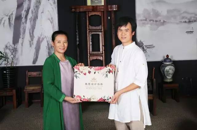 中國茶道禪茶館，茶乃人生樂事