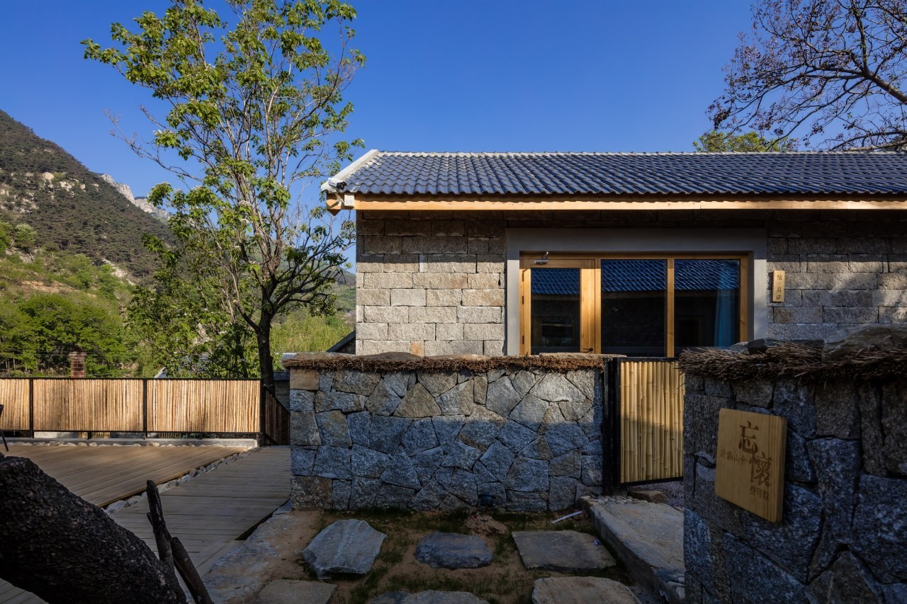 沂蒙山舍，呼吸大自然“臥聽松嘯 伴山而眠”