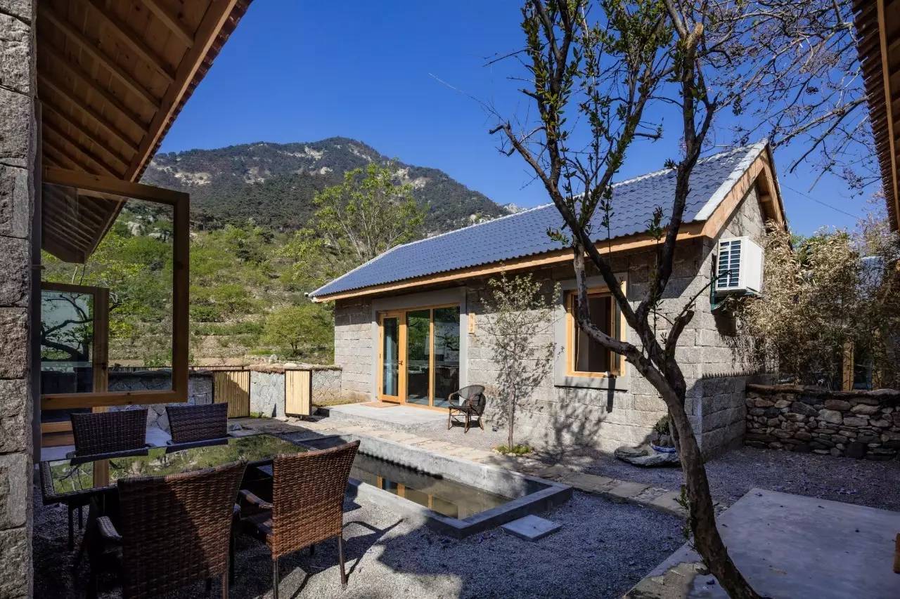 沂蒙山舍，呼吸大自然“臥聽松嘯 伴山而眠”