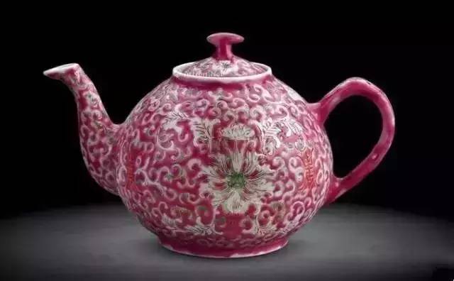 家佳樂文學古茶壺，妙不可言!