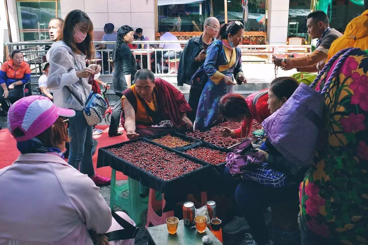 拉薩香格里拉酒店，睡在世界屋脊之上