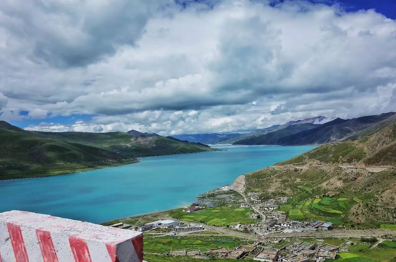 拉薩香格里拉酒店，睡在世界屋脊之上