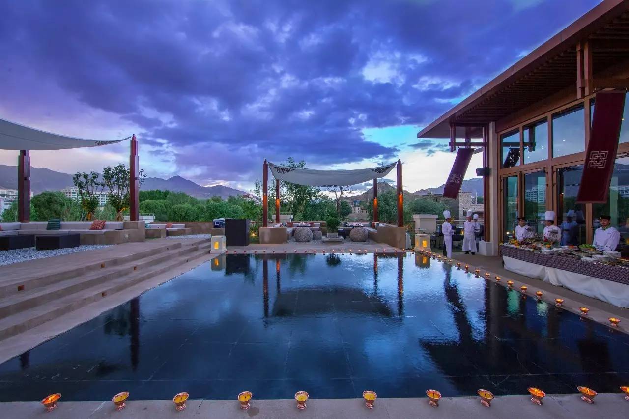 拉薩香格里拉酒店，睡在世界屋脊之上