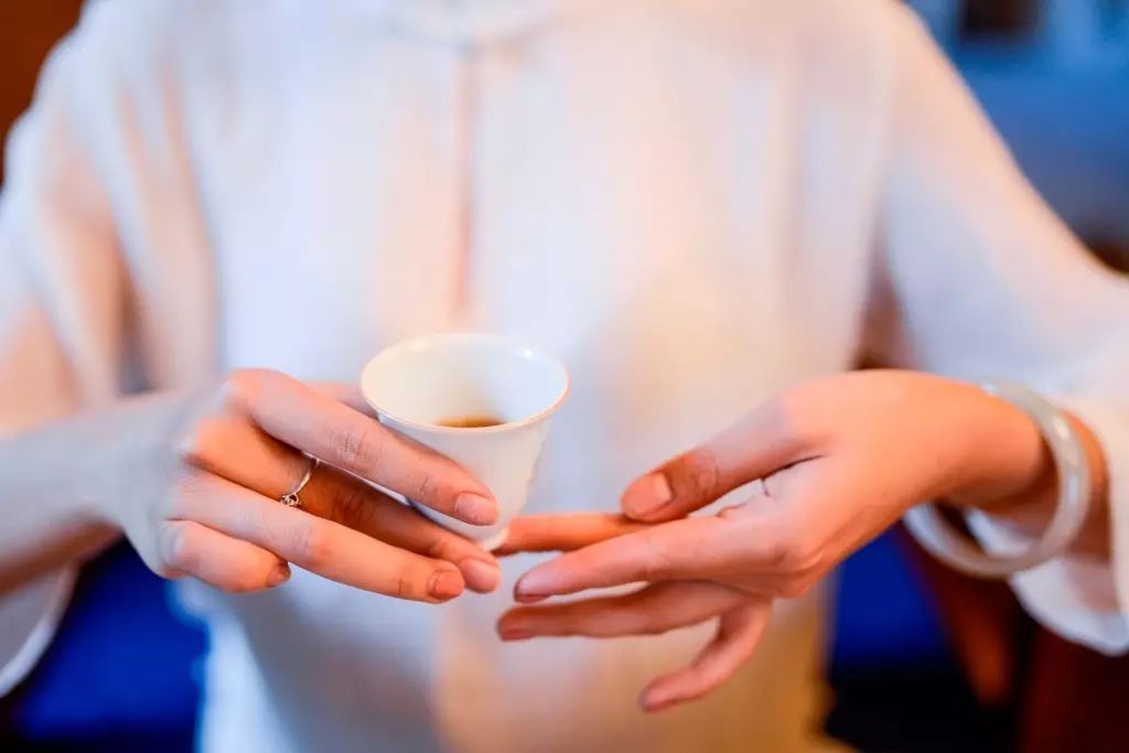 茶隱山房，以茶會(huì)友隱逸塵世