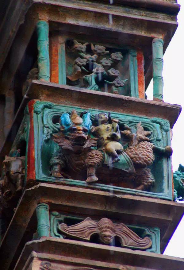 家佳樂(lè)文學(xué)石雕·發(fā)現(xiàn)不一樣的美