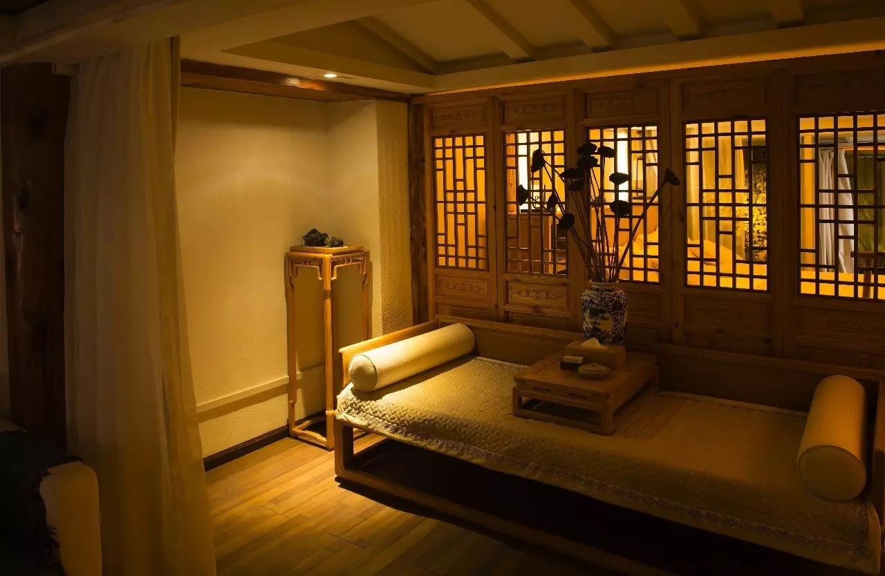 麗江束河聚寶齋民宿，告別曾經(jīng)邂逅未來的美麗