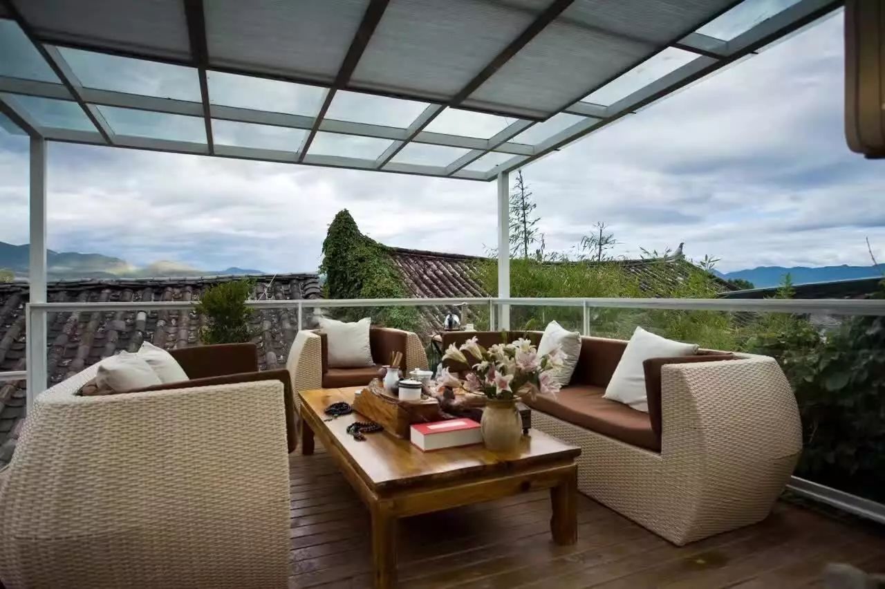 麗江束河聚寶齋民宿，告別曾經(jīng)邂逅未來(lái)的美麗