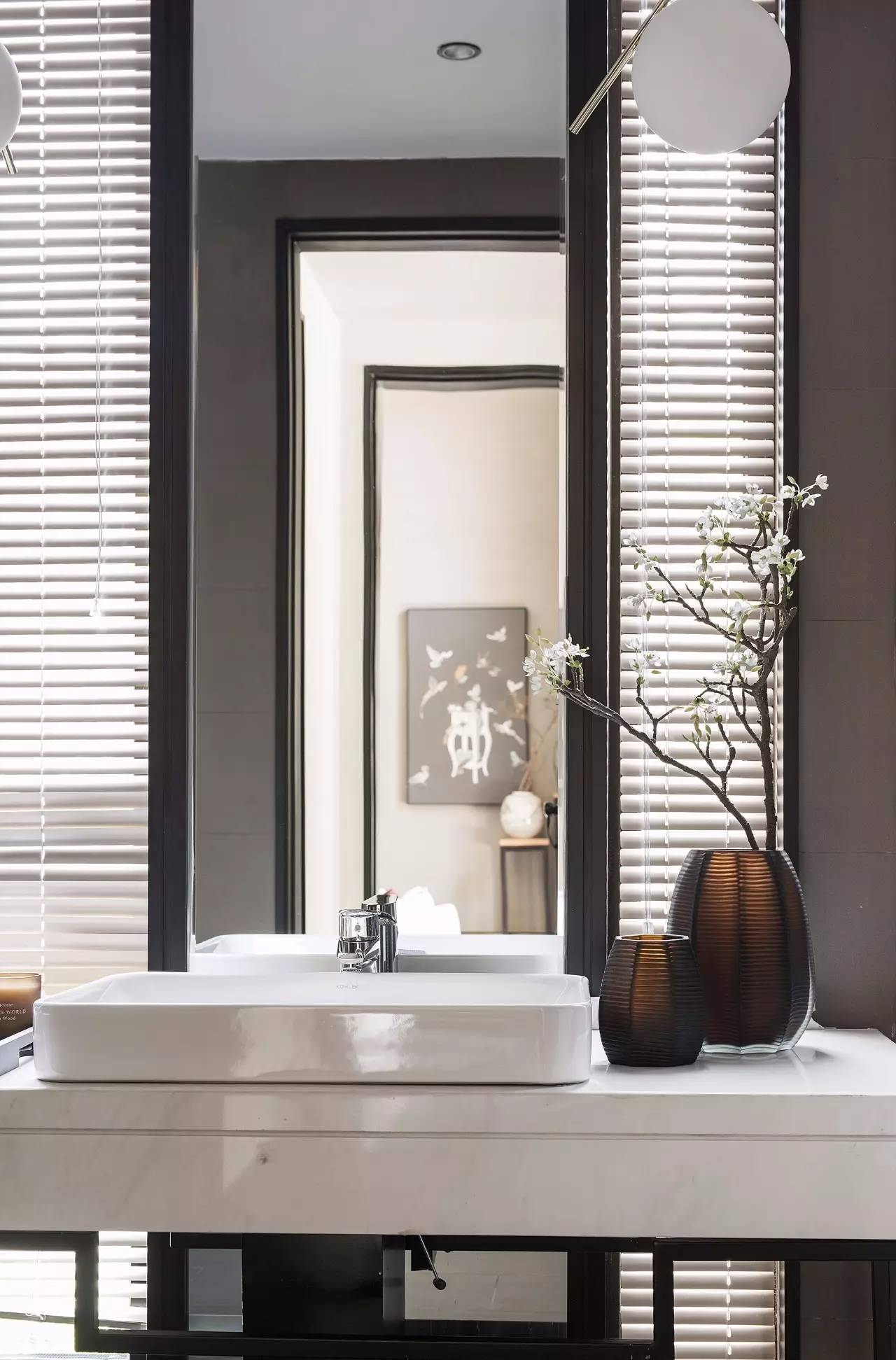 裝修設(shè)計：一個家佳樂文學的家?guī)淼捏@艷!