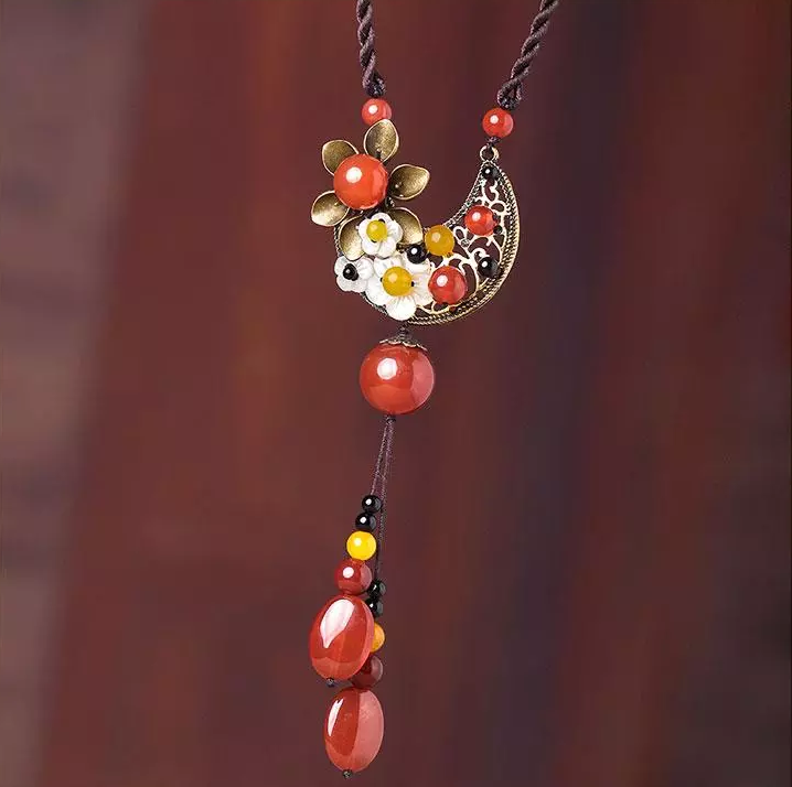 家佳樂文學(xué)紅瑪瑙吊墜復(fù)古大氣毛衣鏈時尚項(xiàng)鏈?zhǔn)罪? src="/wenxue/d/file/bigpic/190404/04/13-1G001120R3.png" style="height: 696px; width: 750px;" / data-EStJ="fgkSXt"><br / data-q8ss="v2M3AP">
<img alt=