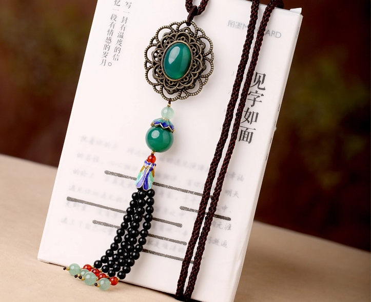 綠色瑪瑙流蘇吊墜復(fù)古大氣毛衣鏈時(shí)尚項(xiàng)鏈?zhǔn)罪? src="/wenxue/d/file/bigpic/190404/04/13-1G001121F4.png" style="height: 587px; width: 750px;" / data-Gk9A="6w47Fl"><br / data-A8aT="rblZGq">
<img alt=