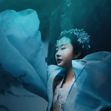 家佳樂文學(xué)清新花朵唯美古風(fēng)女子頭像