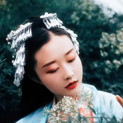 家佳樂文學(xué)清新花朵唯美古風(fēng)女子頭像