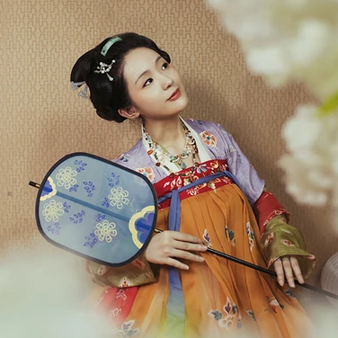 鄰家小女時(shí)尚家佳樂(lè)文學(xué)唯美古風(fēng)女子頭像