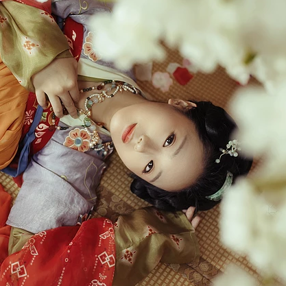 鄰家小女時(shí)尚家佳樂(lè)文學(xué)唯美古風(fēng)女子頭像