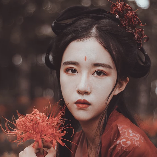 曼珠沙華家佳樂文學(xué)唯美古風(fēng)女子頭像