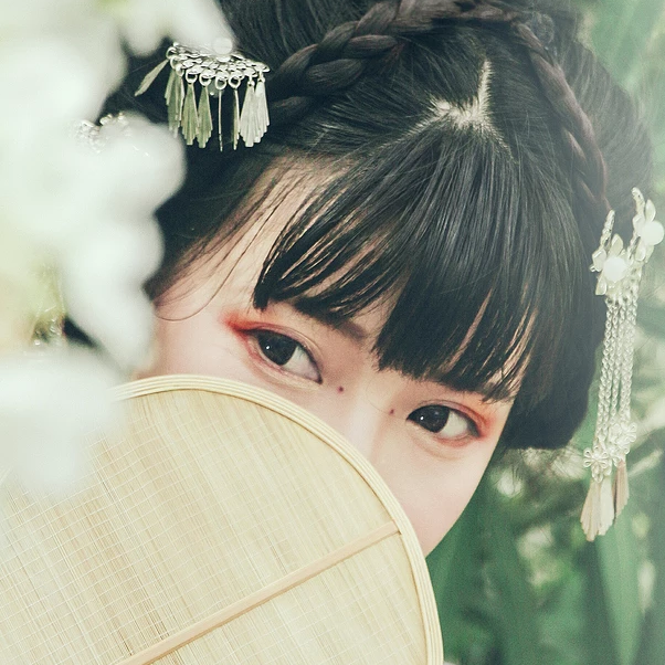 小清新唯美花朵頭像，家佳樂文學(xué)古風(fēng)真人女子頭像