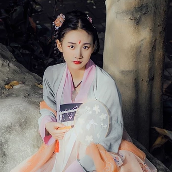 小清新唯美可愛(ài)頭像，家佳樂(lè)文學(xué)古風(fēng)真人女子頭像