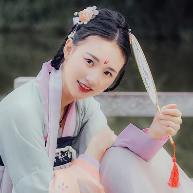 小清新唯美可愛(ài)頭像，家佳樂(lè)文學(xué)古風(fēng)真人女子頭像