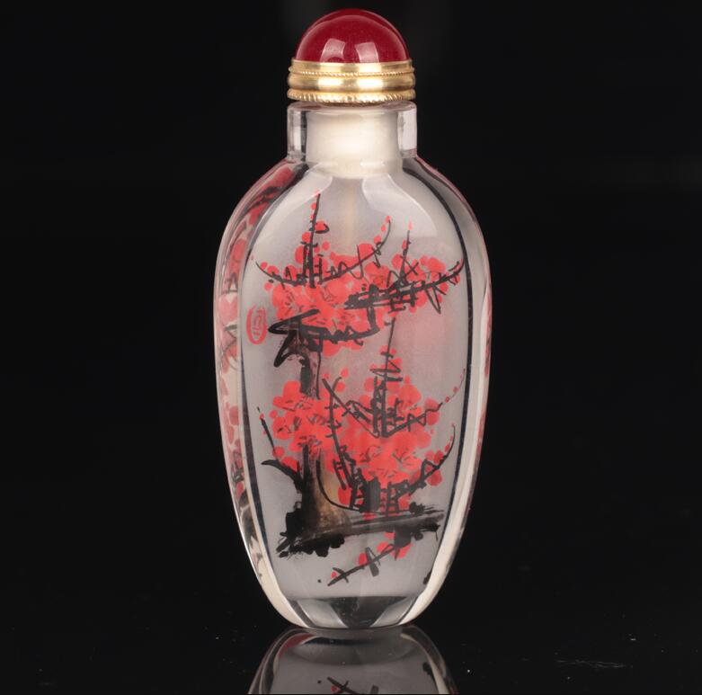 內畫鼻煙壺，壺中天地間掌心中國美