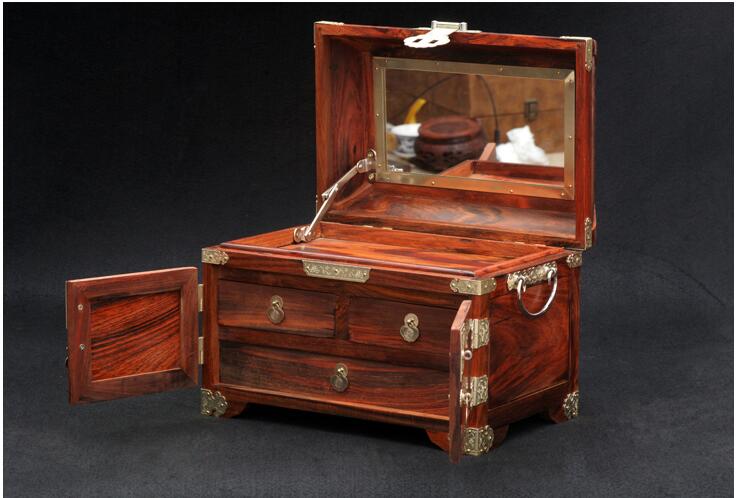 梳妝盒，紅妝待嫁閨閣意