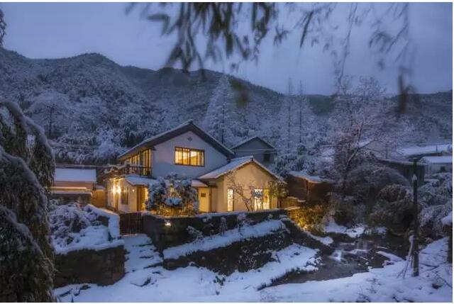 大樂之野·小鎮(zhèn)姑娘，克制中藏細節(jié)