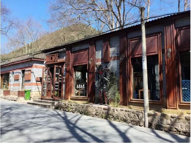 莫干山庾村1932文化市集，一村一世界