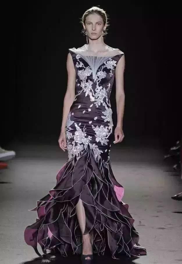 云錦定制禮服，寸錦寸金燦若云霞