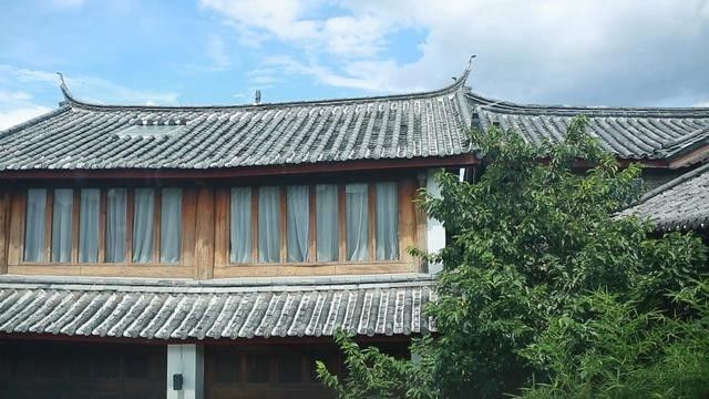 麗江束河無爾，在這里帶著夢(mèng)想開花棲居