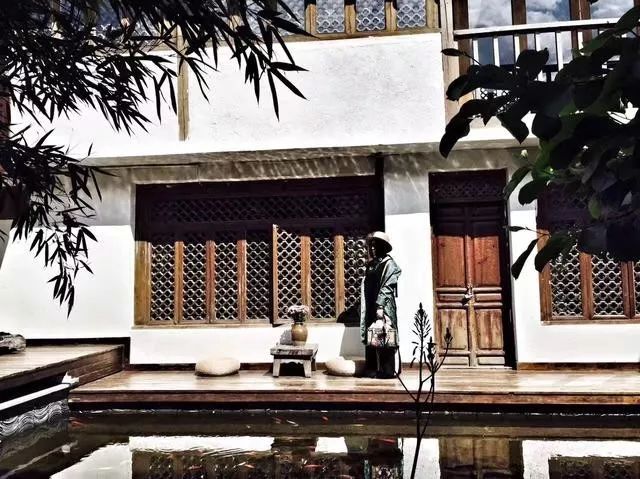 麗江束河無爾，在這里帶著夢想開花棲居