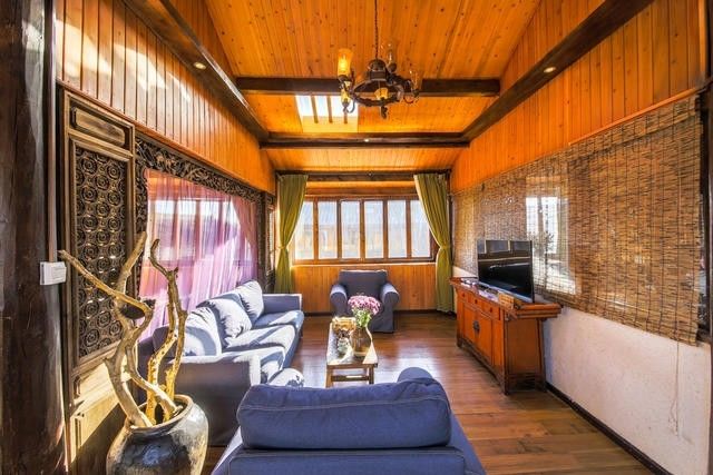 麗江束河無爾，在這里帶著夢想開花棲居