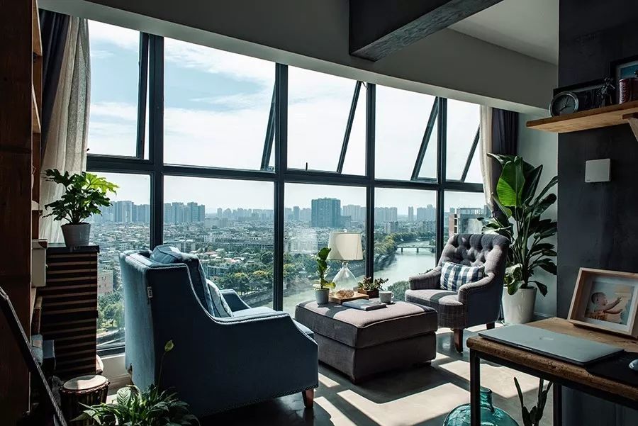 浪子回頭金不換，復古質樸的裝修設計