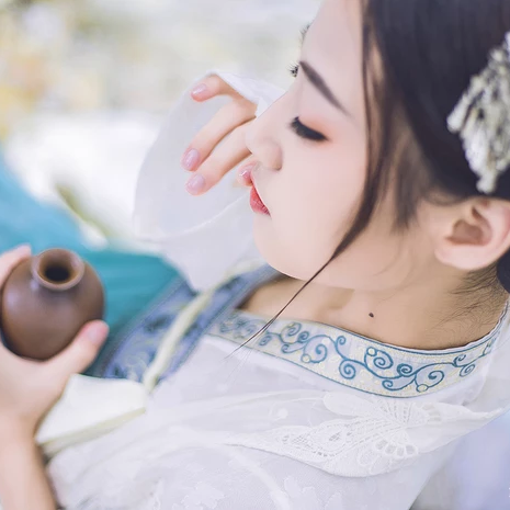 夢中鏡時尚典雅，唯美古風真人頭像