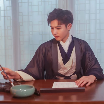 文藝復(fù)古氣息男生頭像，唯美古風(fēng)真人頭像