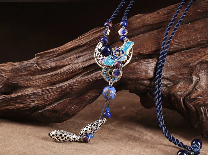 古典家佳樂文學(xué)毛衣鏈，復(fù)古風(fēng)景泰藍(lán)琉璃吊墜項(xiàng)鏈