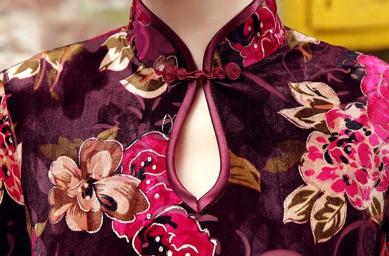 絲絨長(zhǎng)款旗袍，改良中式旗袍