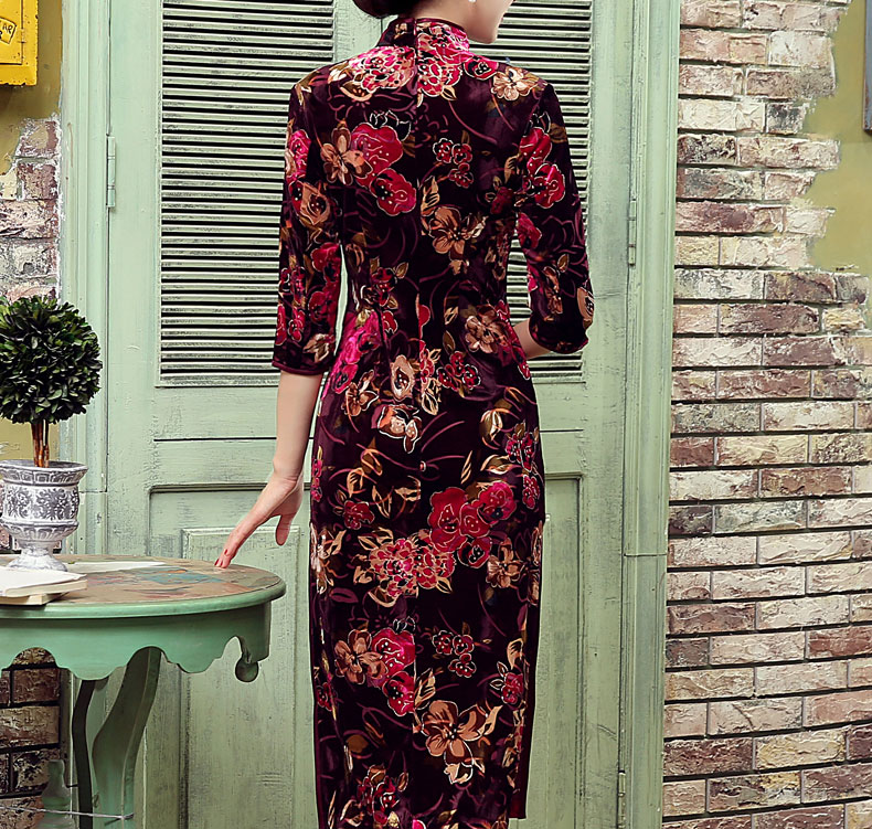 絲絨長(zhǎng)款旗袍，改良中式旗袍