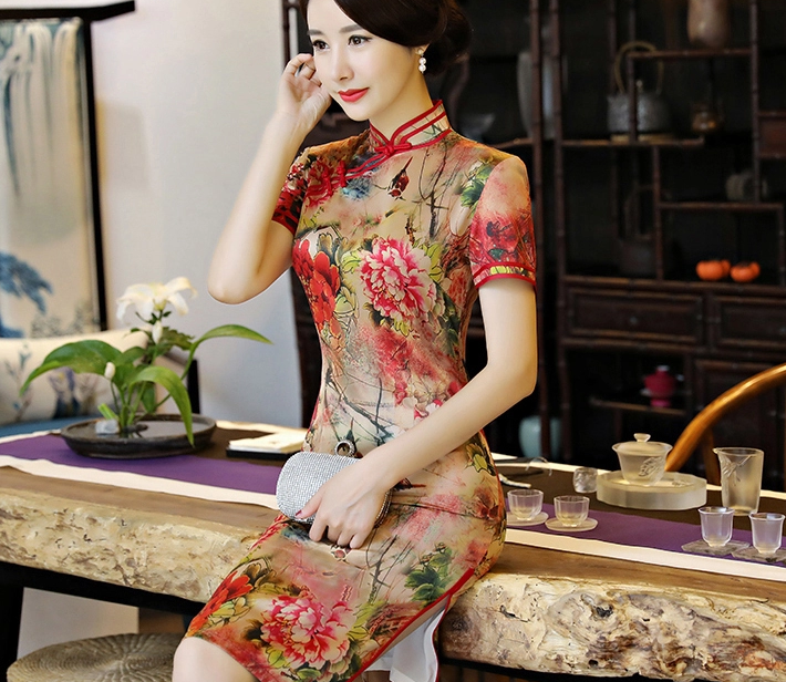 復(fù)古改良長款旗袍，真絲優(yōu)雅旗袍