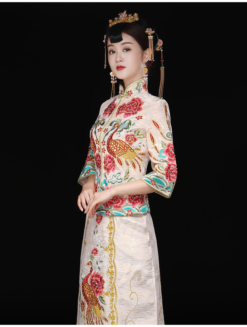 精致刺繡中式禮服，復古時尚新娘禮服