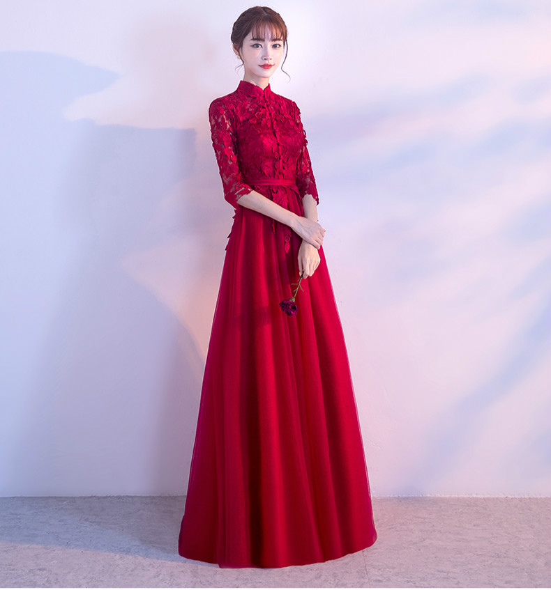 復(fù)古蕾絲中式禮服，優(yōu)雅時尚晚禮服