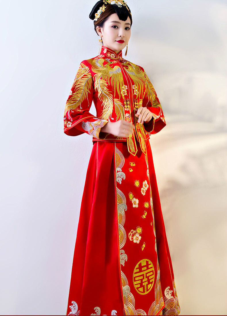 傳統(tǒng)中式禮服，紅色結(jié)婚新娘禮服