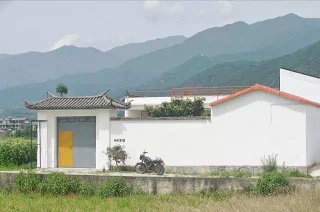 大理·依谷坐憩，在稻田里種間甜品店靜待光陰