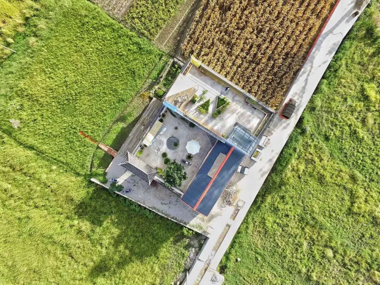 大理·依谷坐憩，在稻田里種間甜品店靜待光陰