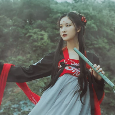 紅妝帶傘古風(fēng)頭像，唯美古風(fēng)真人女子頭像