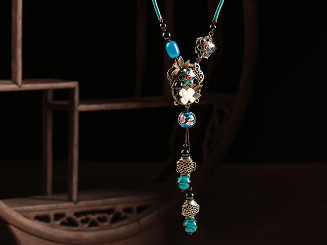 疏影怡芳家佳樂文學(xué)毛衣鏈復(fù)古藍(lán)色項(xiàng)鏈