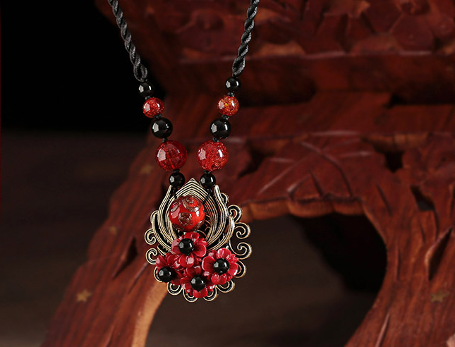 香艷復(fù)古家佳樂(lè)文學(xué)毛衣鏈紅色琉璃吊墜項(xiàng)鏈