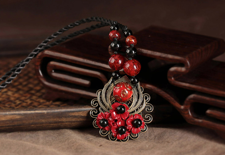 香艷復(fù)古家佳樂(lè)文學(xué)毛衣鏈紅色琉璃吊墜項(xiàng)鏈